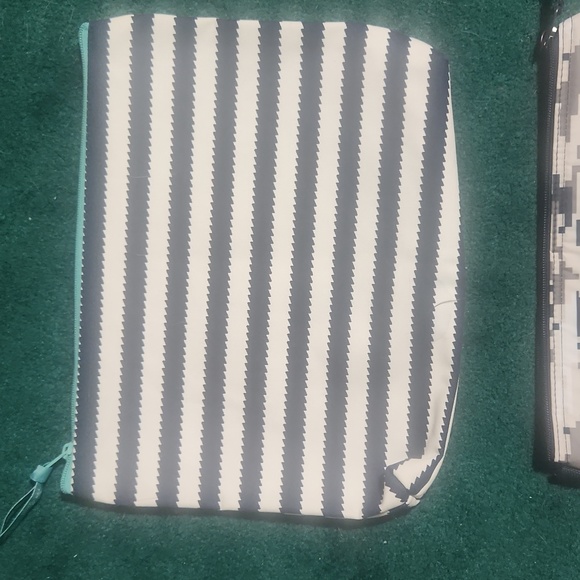 4 Thirty-one accessory bags - Picture 4 of 12